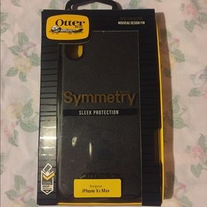 OtterBox Case for IPhone XS Max - Black